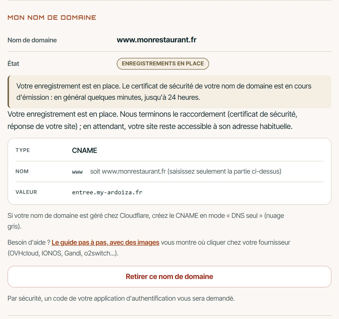 La carte pendant le raccordement : état « Enregistrements en place », certificat de sécurité en cours d'émission.